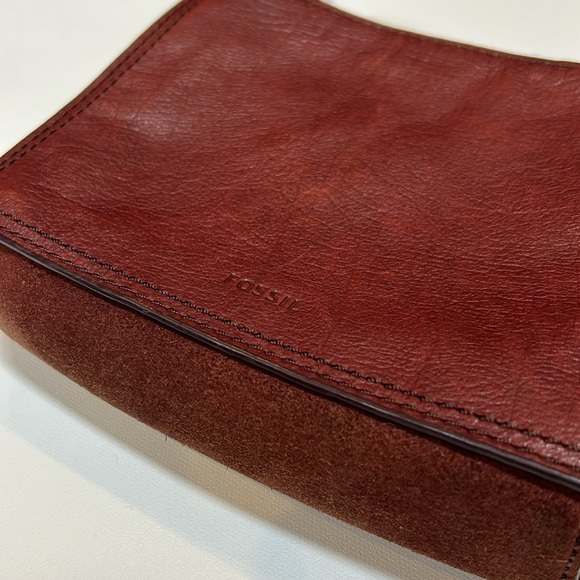 Fossil Campbell Leather Red Crossbody Bag - Picture 4 of 16